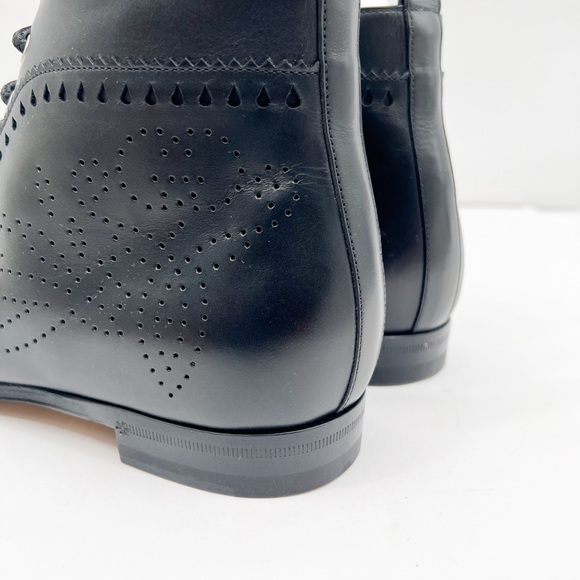 Gucci Brogue Jakarta Ankle Boot with Perforated Details - Picture 12 of 16